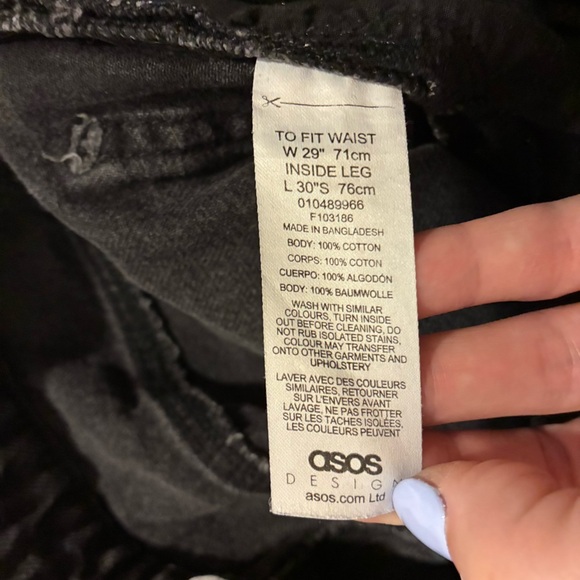 ASOS Classic Black straight leg Jeans - Picture 3 of 5